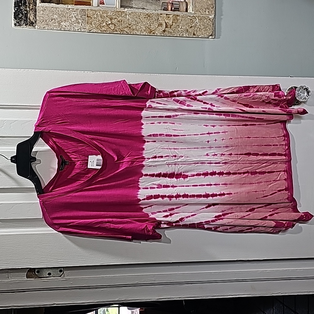 RXB Pink and White Top Woman's Size XXXL